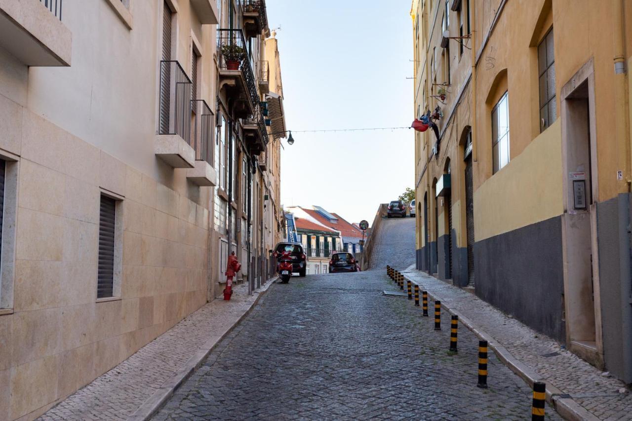 Joivy 2-Br Flat With Garage Near Castelo De S Jorge Apartment Lisbon Exterior photo