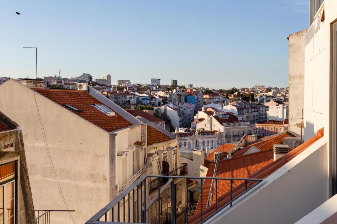 Joivy 2-Br Flat With Garage Near Castelo De S Jorge Apartment Lisbon Exterior photo