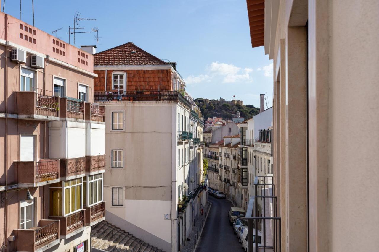 Joivy 2-Br Flat With Garage Near Castelo De S Jorge Apartment Lisbon Exterior photo